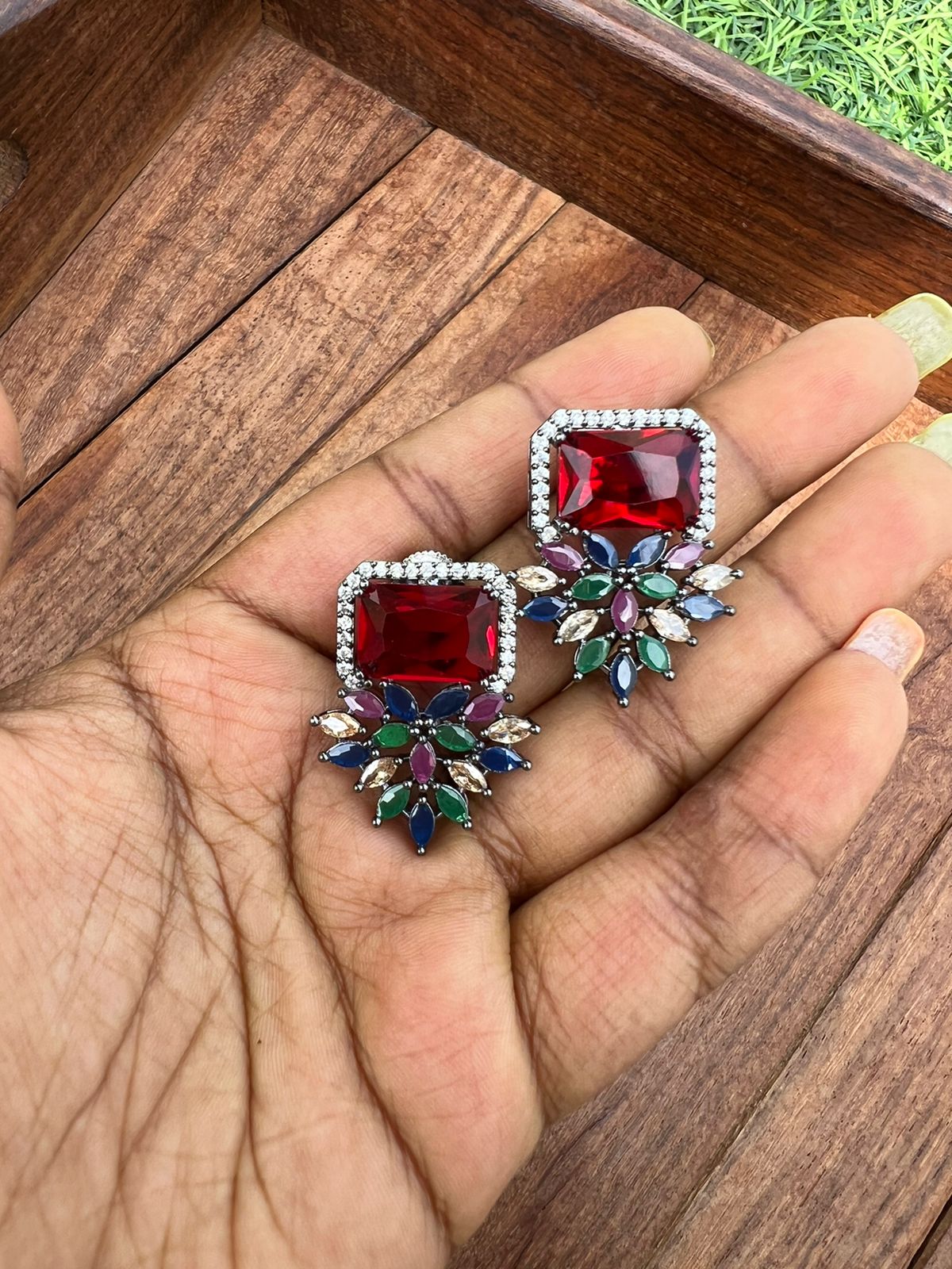 Affordable zircon earrings - Alluring Accessories