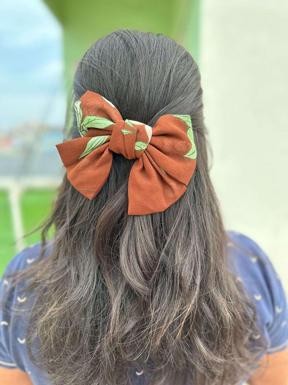 Big size floral bow alligator clip - Alluring Accessories