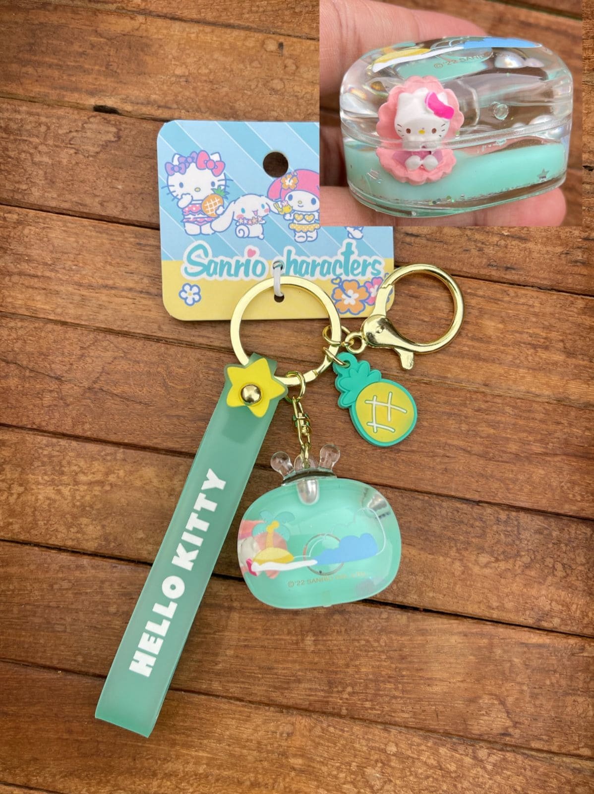 Cartoon water keychains - Alluring Accessories