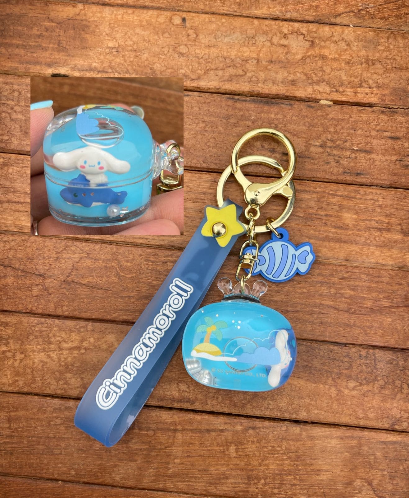 Cartoon water keychains - Alluring Accessories