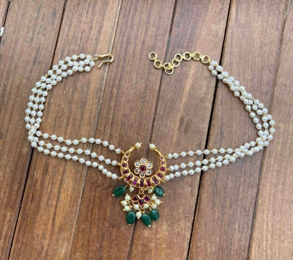 Chandbali locket with pearls choker - Alluring Accessories