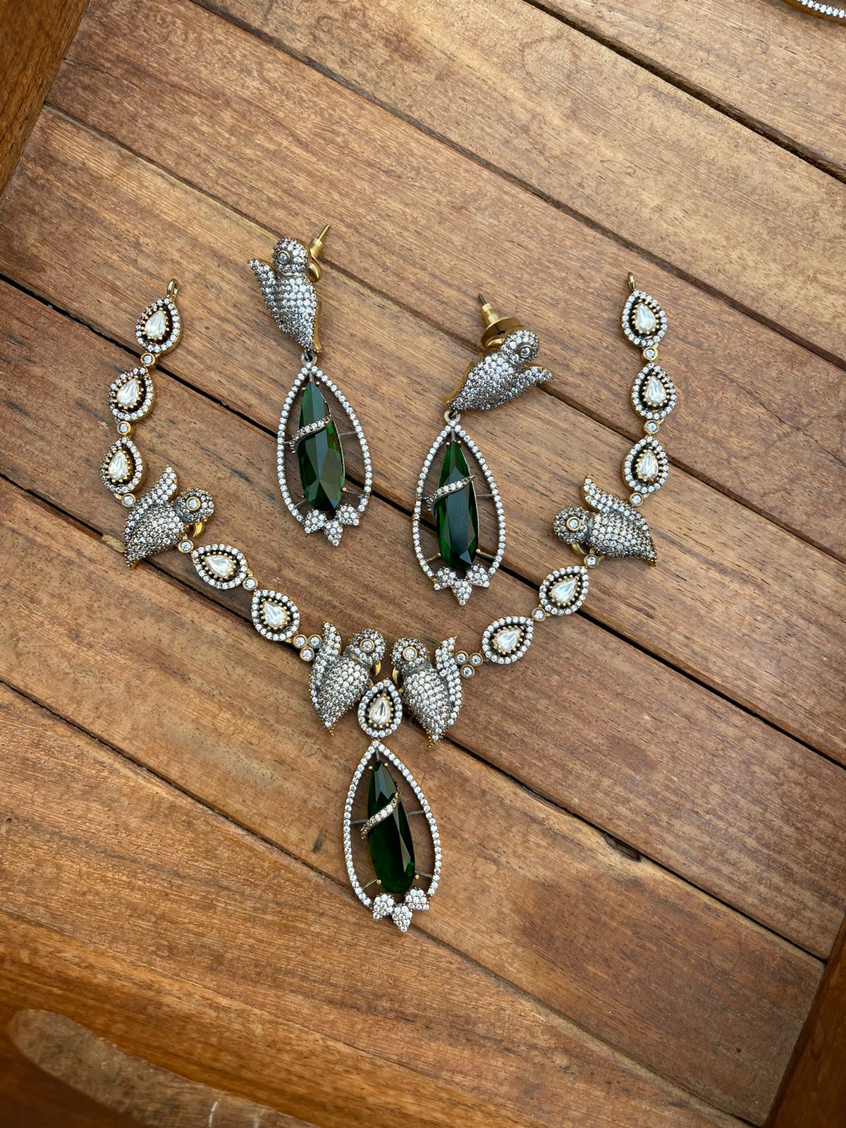 Designer victorian bird necklace with earrings - Alluring Accessories