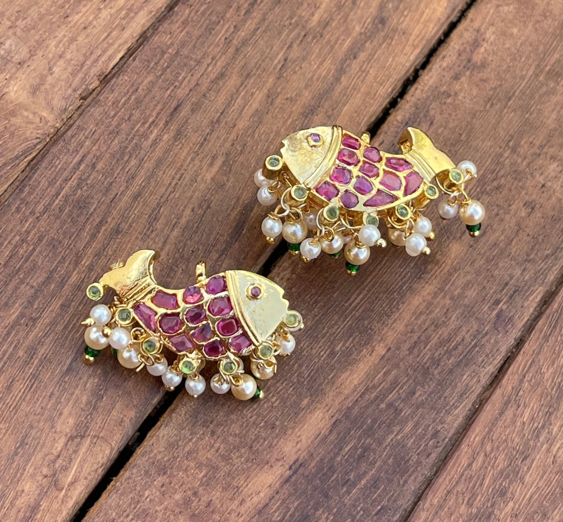 Fish kemp earrings - Alluring Accessories