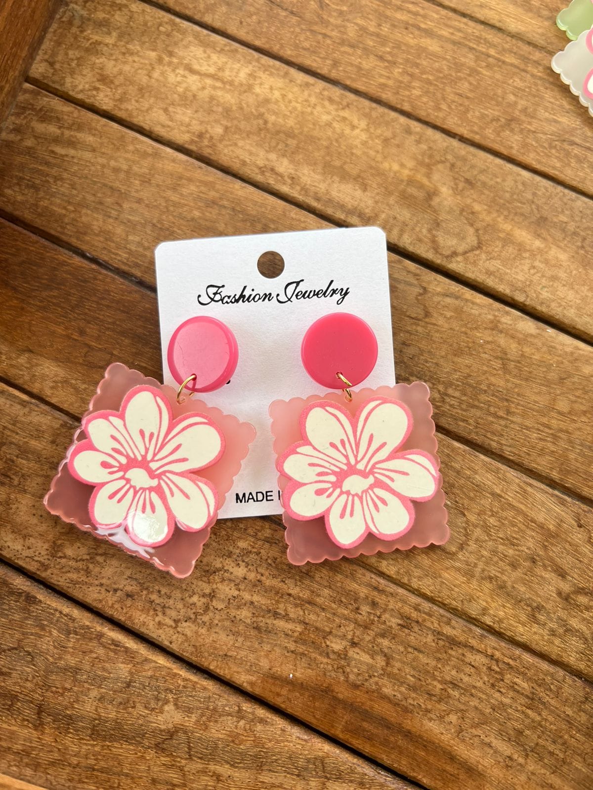 Flower digital earrings - Alluring Accessories