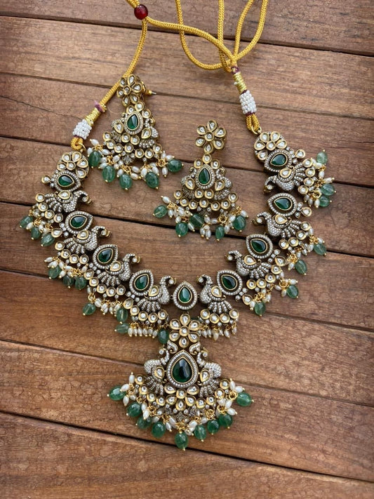 Full of peacock victorian necklace - Alluring Accessories