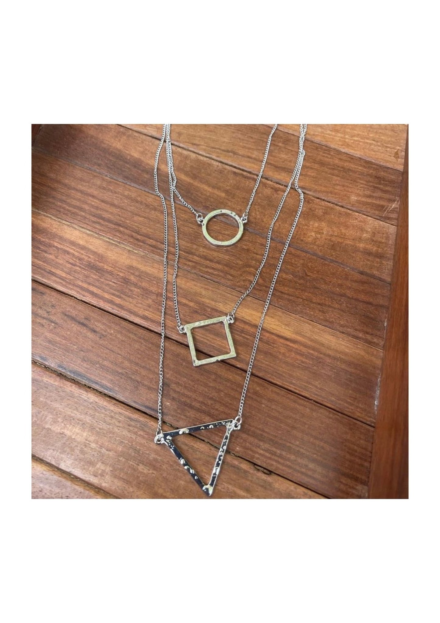 Geometrical shape three layered chain - Alluring Accessories