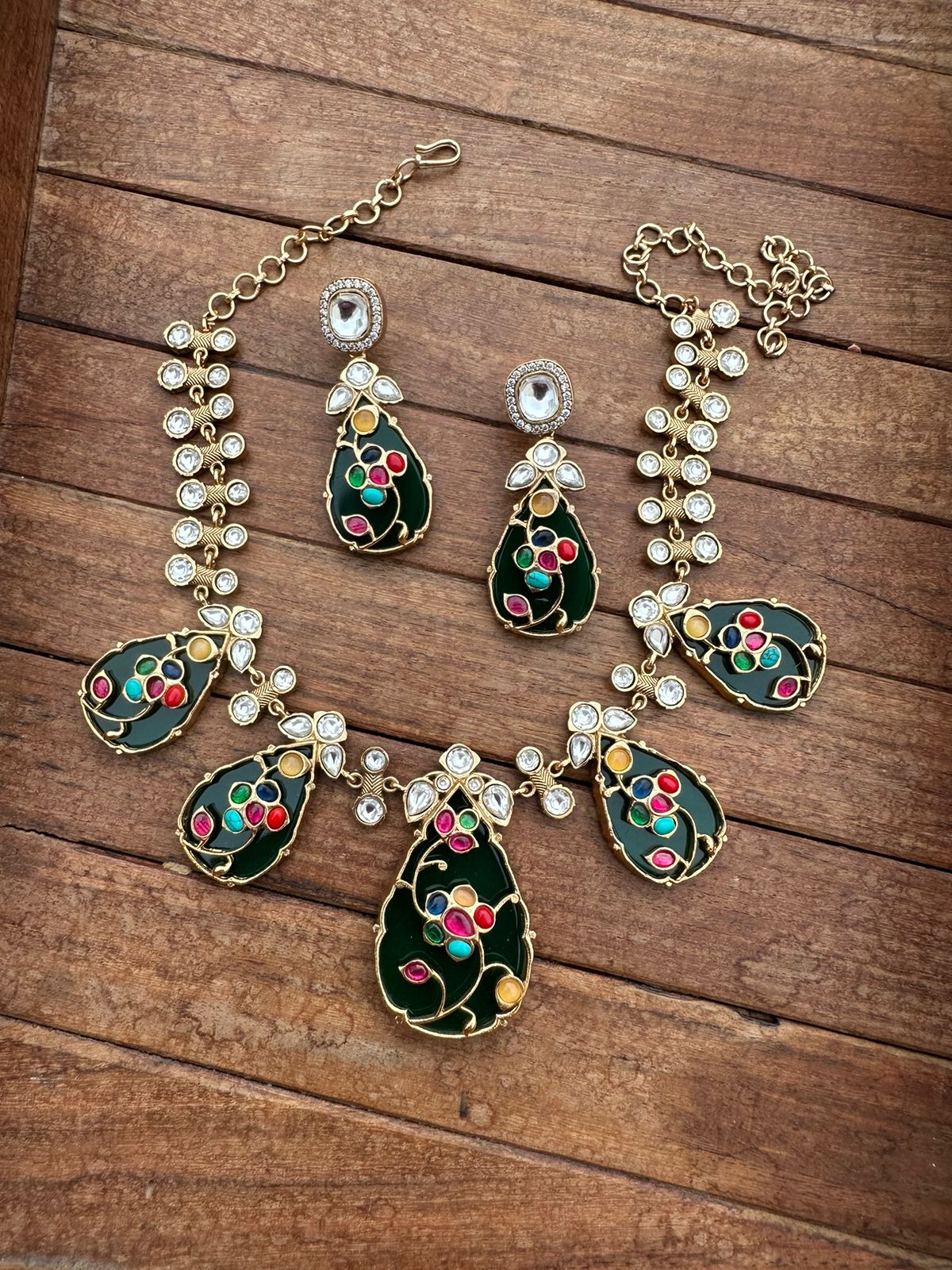 Glass stone real kundan navaratan necklace - Alluring Accessories