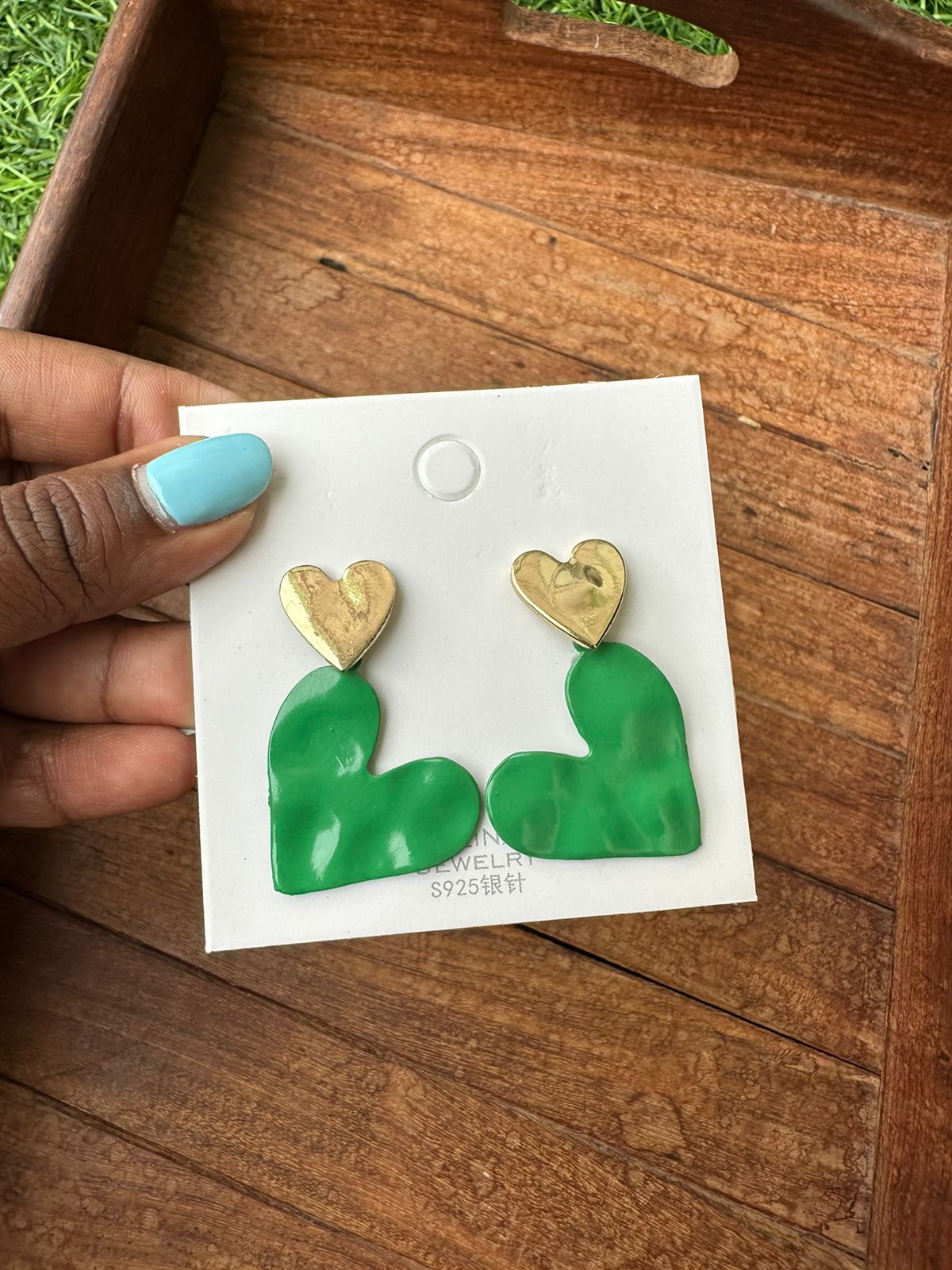 Gold green drop heart earrings - Alluring Accessories