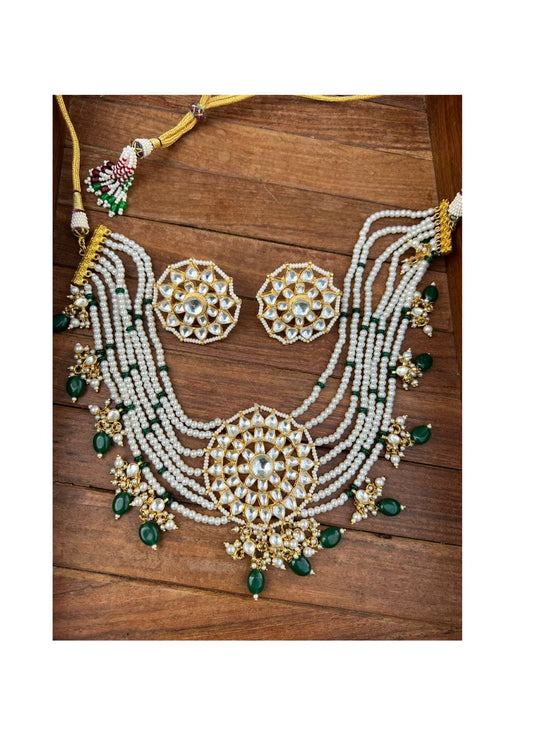 Green heavy choker ahmedabadi kundan - Alluring Accessories