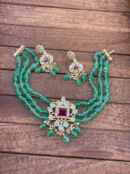 Green monalisa beads uncut diamond choker - Alluring Accessories