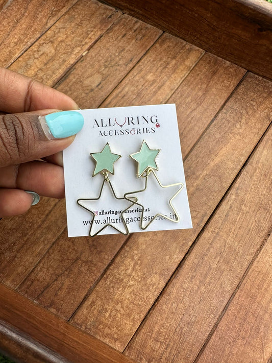 Green star earrings - Alluring Accessories