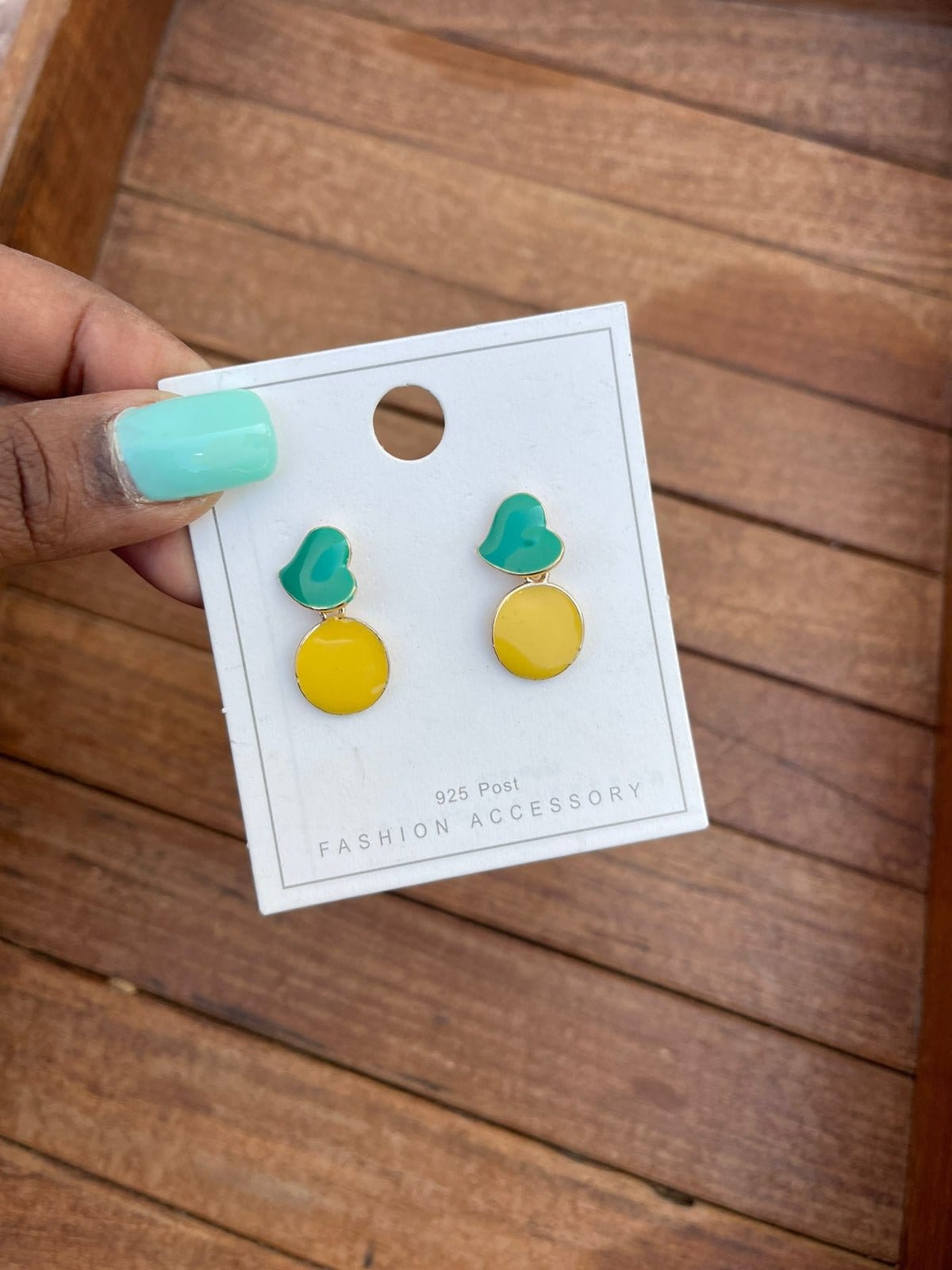 Green yellow heart earrings - Alluring Accessories