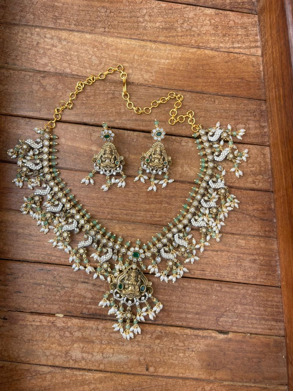 Guttapusalu victorian necklace with earrings - Alluring Accessories