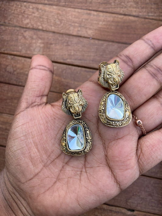 Lion antique kundan earrings - Alluring Accessories