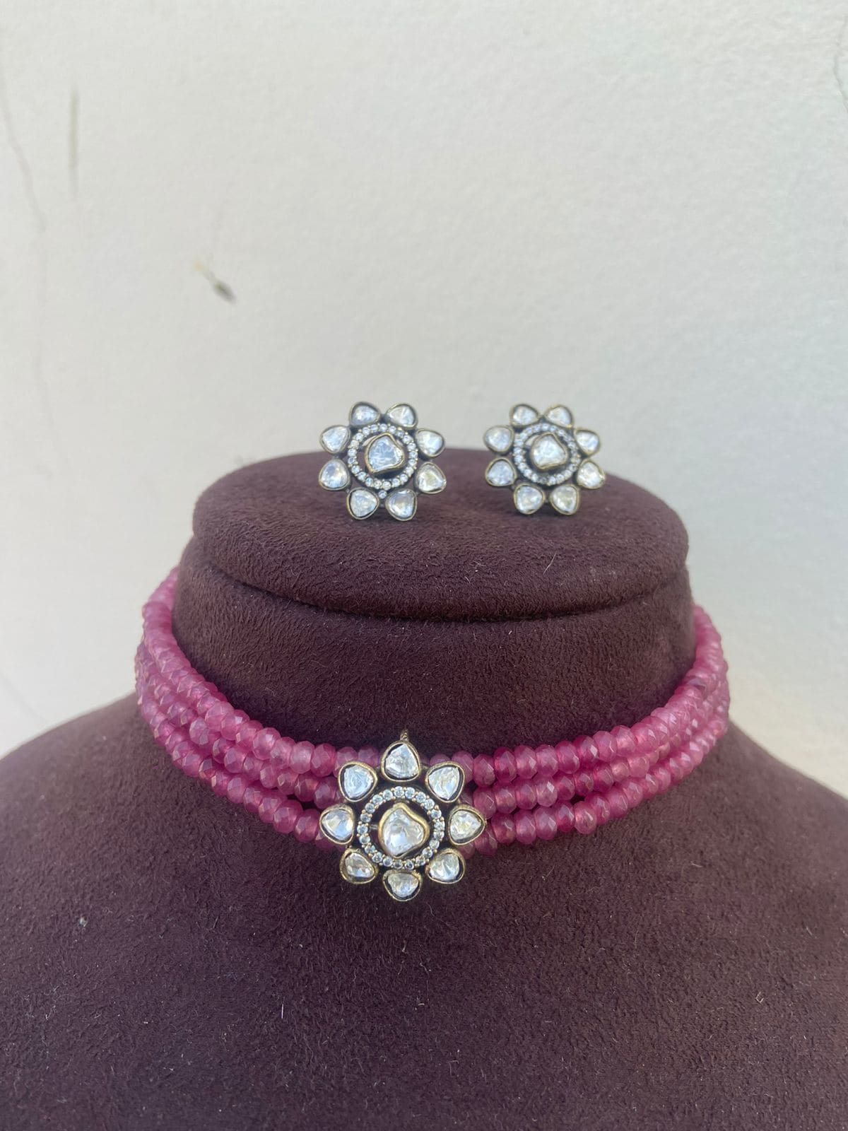 Moissanite single flower choker - Alluring Accessories