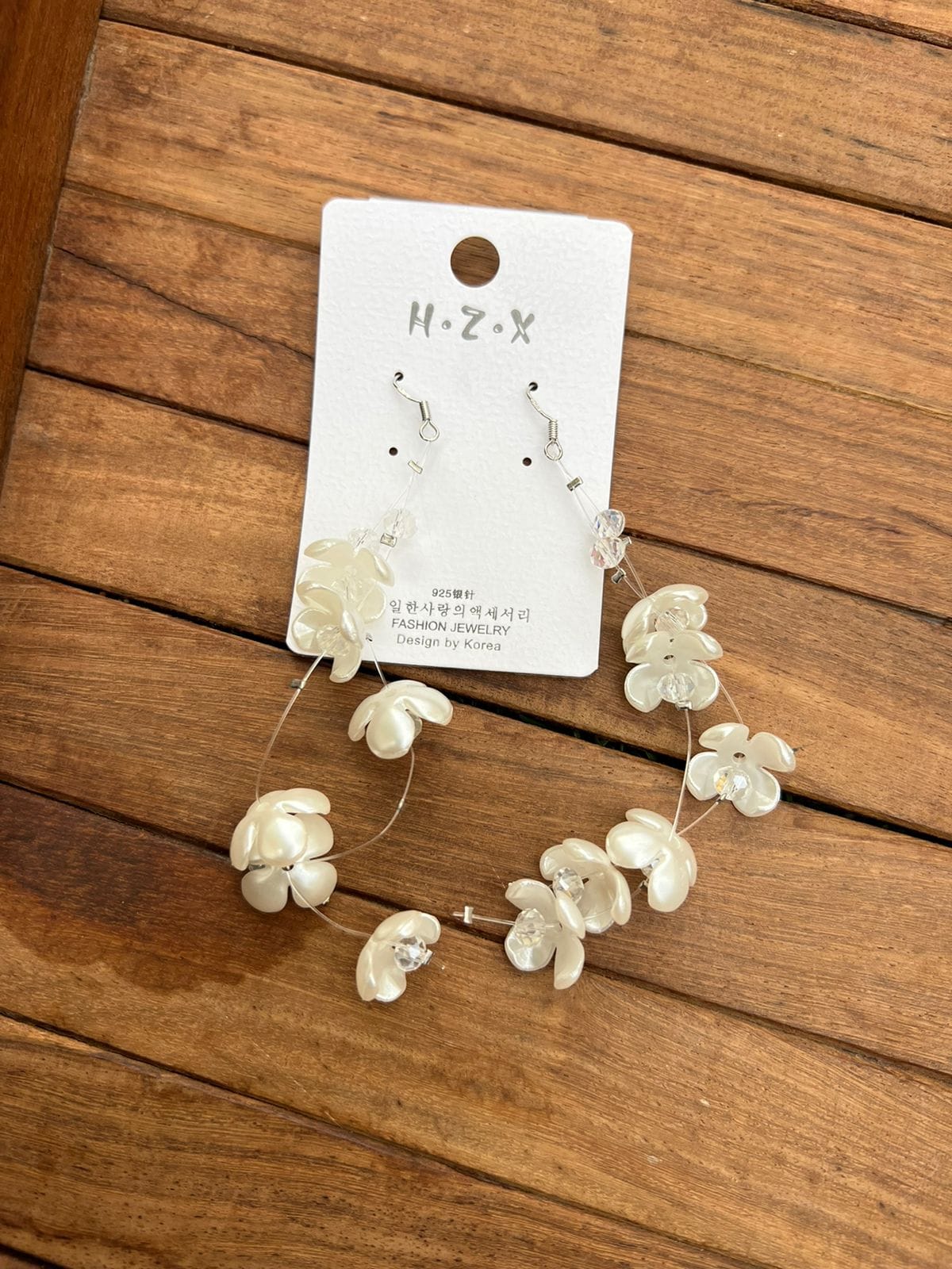 Pearl hanging flower hooks