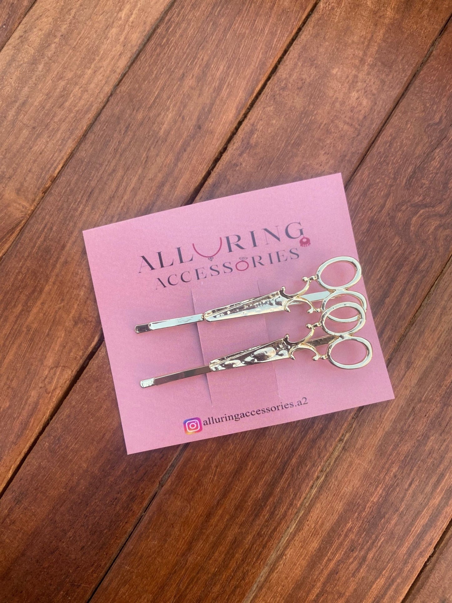 Quirky scissors slide pins - Alluring Accessories