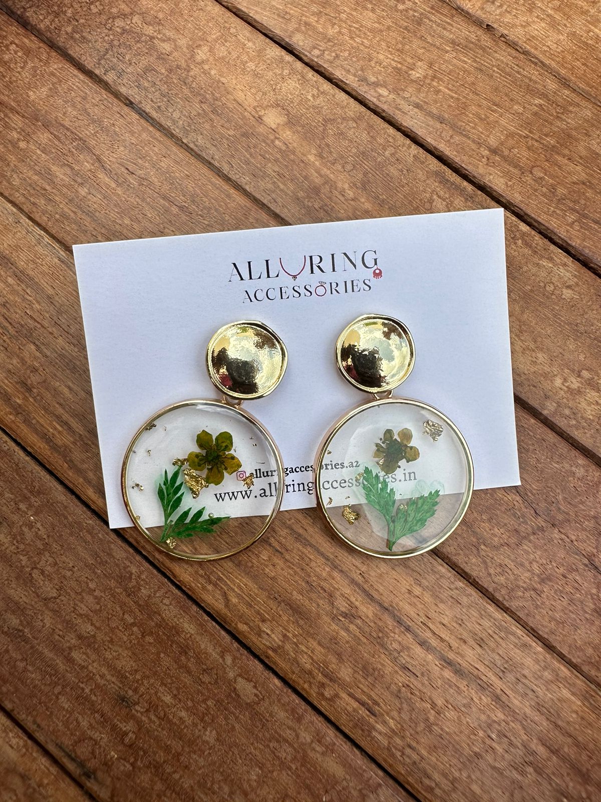 Resin floral colourful earrings - Alluring Accessories