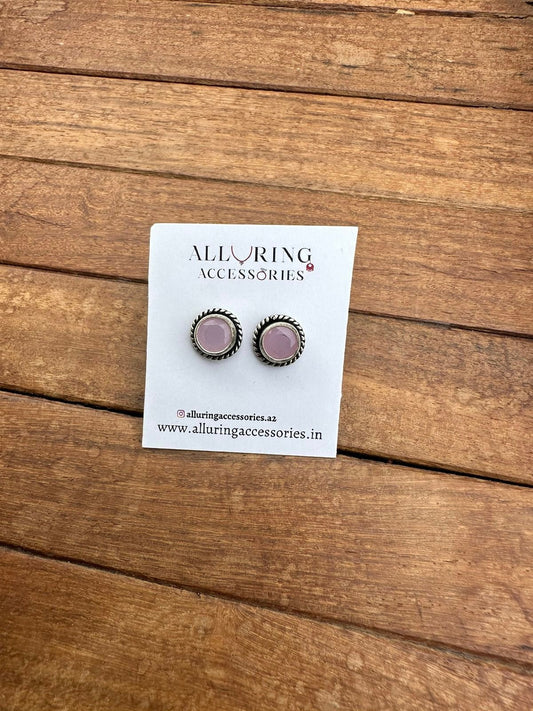 Single round and square studs - Alluring Accessories