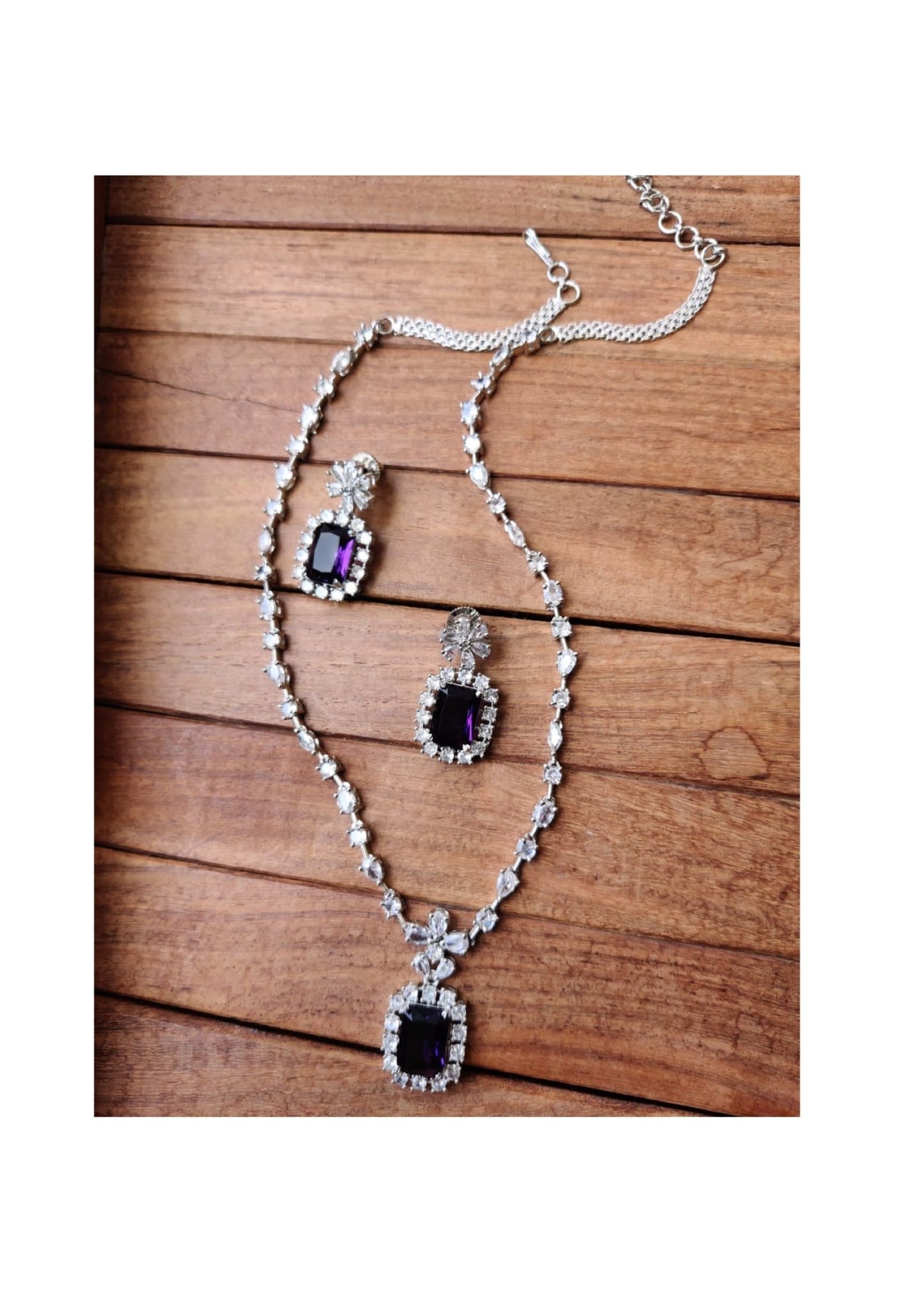 Stylish square zircon diamond finish necklace - Alluring Accessories