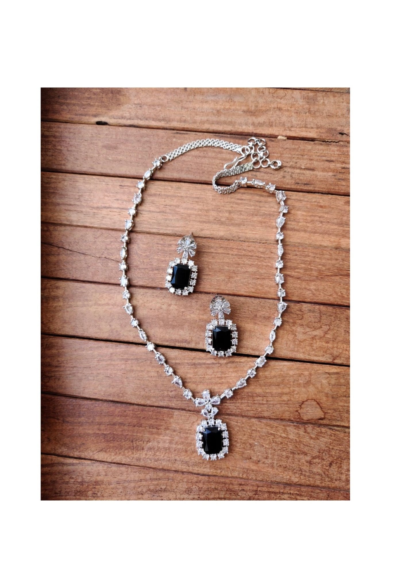 Stylish square zircon diamond finish necklace - Alluring Accessories