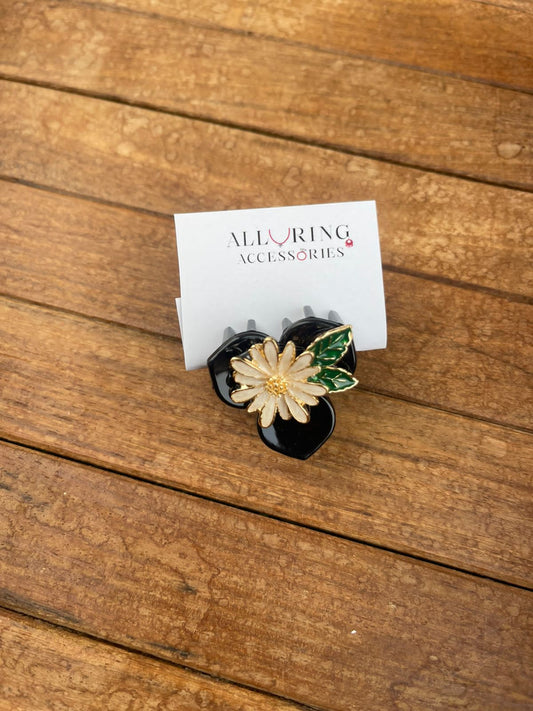 Three petals sunflower clip - Alluring Accessories