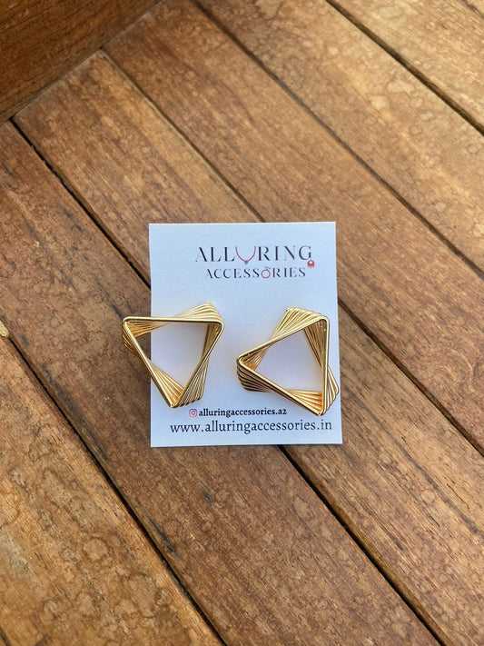 Triangle zig zag studs - Alluring Accessories