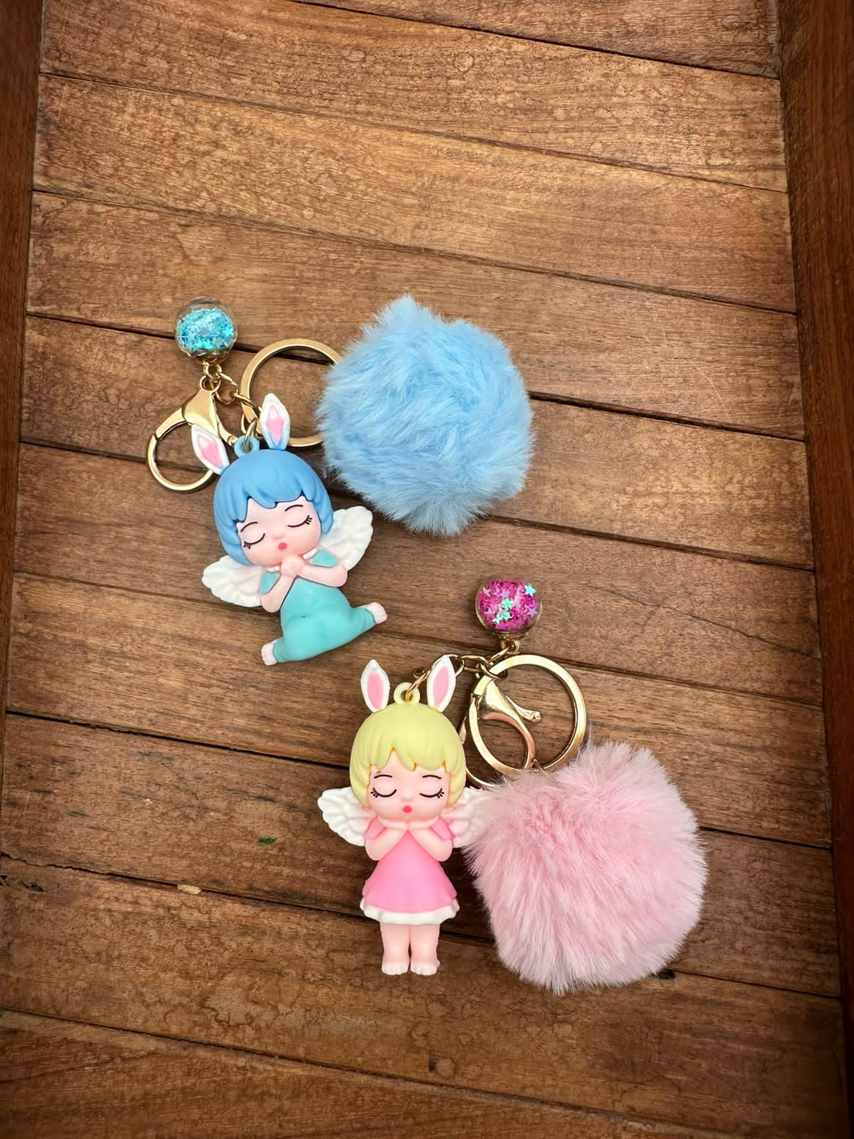 Wing girl pom-pom key chain - Alluring Accessories